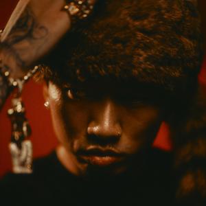 娇妻第一次找单男拍摄
